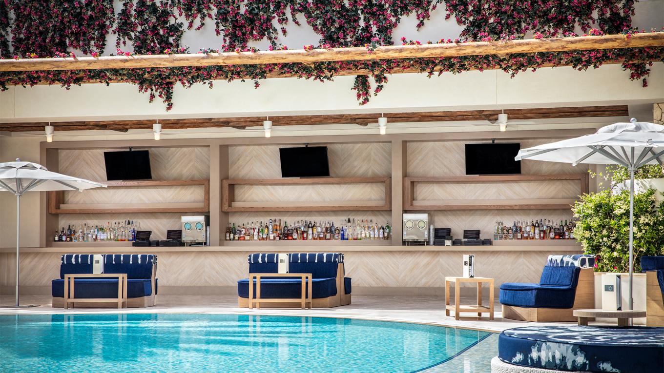 Take a Dip in These 7 Pools on the Strip (Plus 1 off the Strip) 